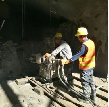 晋安水下抗分散灌浆料特点 水下不分散注浆料介绍